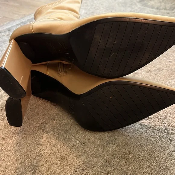 NWOT  Zara boots - Picture 3 of 4
